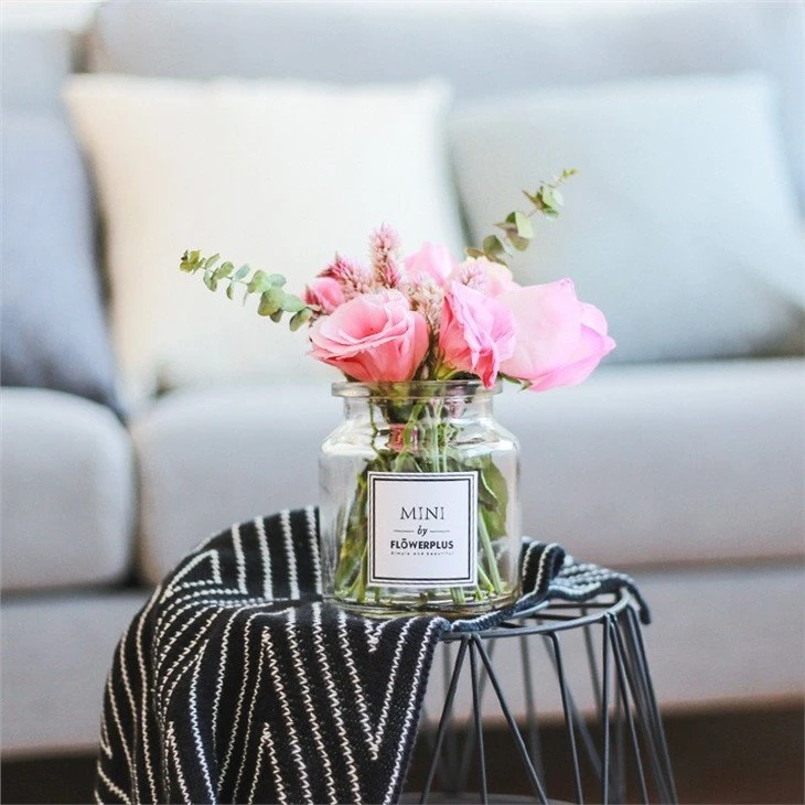 Tabletop-Vase-for-Home-Decoration-Europe-Nordic-Design-Vase-for-Flower-Glass-Arts-Living-Room-Decoration(2)