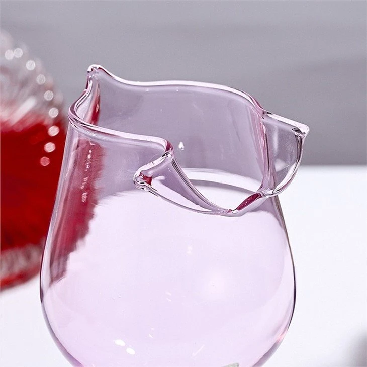 rose wine glass shape